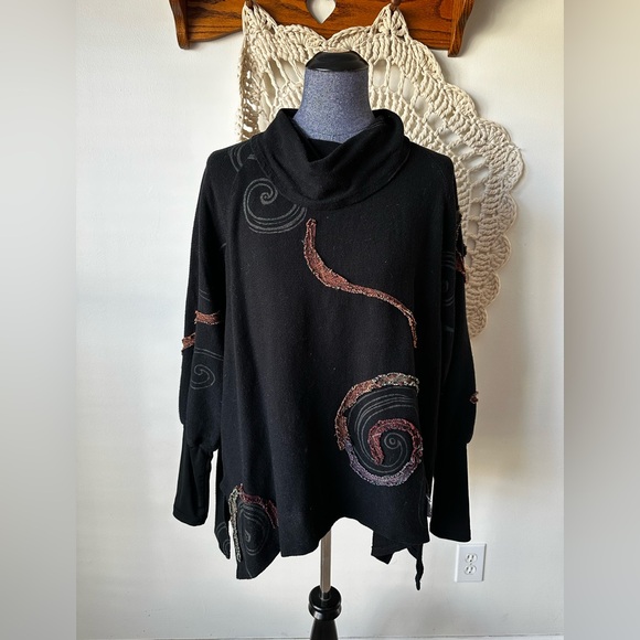JGs Mad Lab Sweaters - JGs Mad Lab Staley Gretzinger Art To Wear Black Turtleneck Sweater S/M Lagenlook